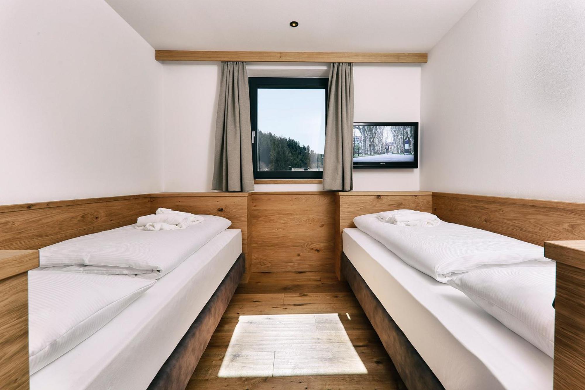 Hotel Avelina Hafling Exteriör bild